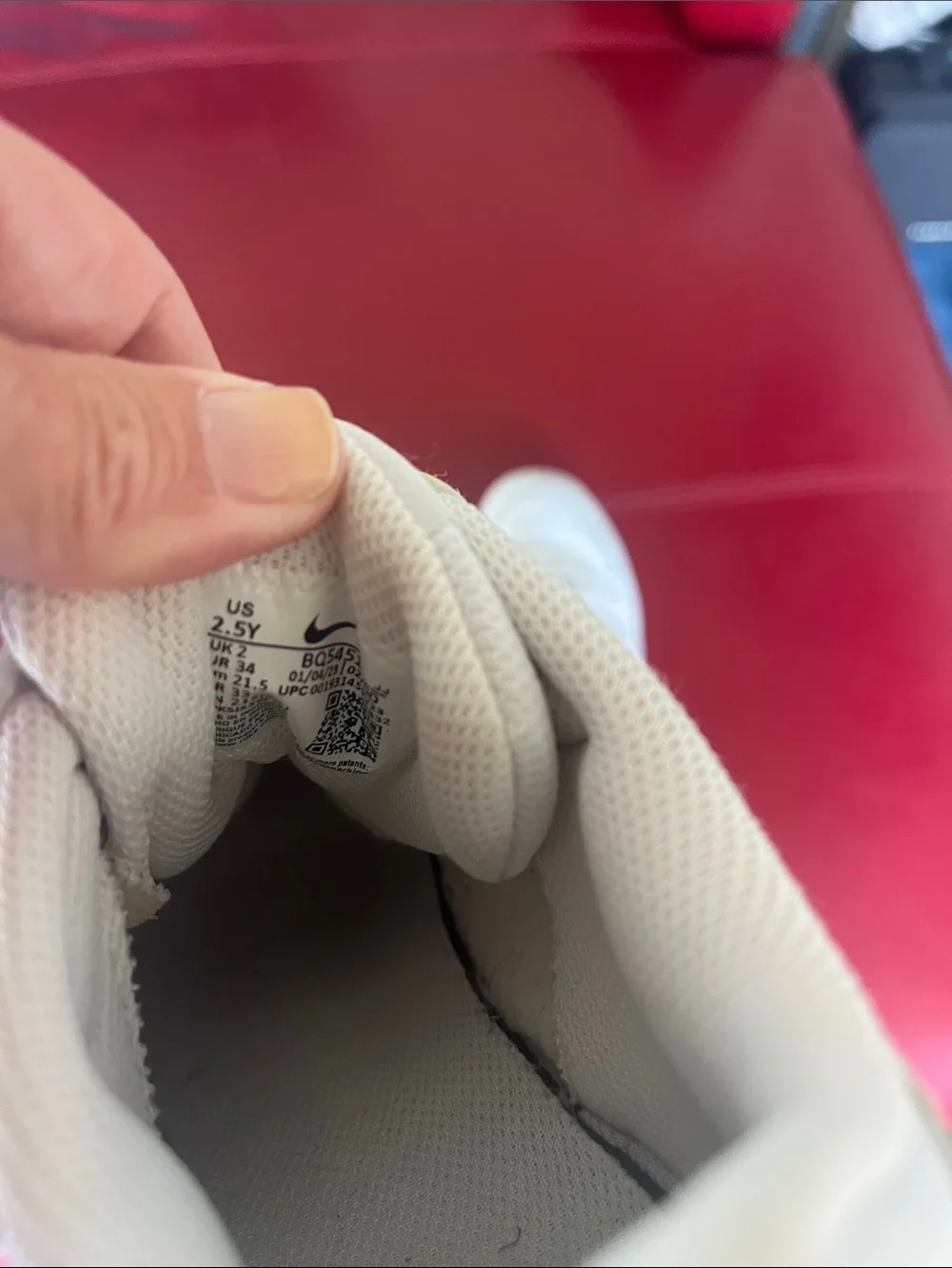 Like New Nike Kids Air Force One All-White Velcro Low EasyOn Sneakers Sz 2.5Y